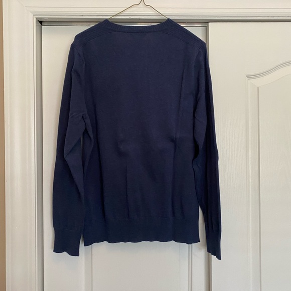 Banana Republic v neck Cardigan - Picture 3 of 3